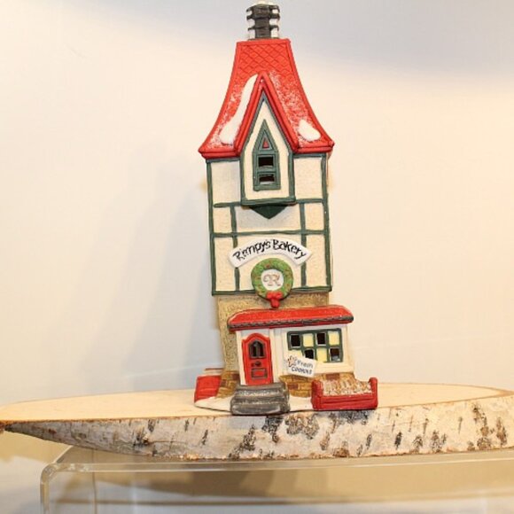Dept 56 North Pole Series Rimpy's Bakery Heritage Village collection 5621-9 - Picture 3 of 8